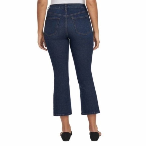 NWT CHAPS Mid Rise Crop Kick Flare Jeans - Picture 3 of 4